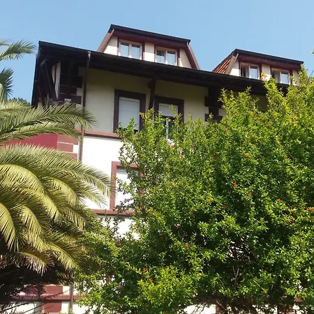 Balneario Casa Pallotti Pensión